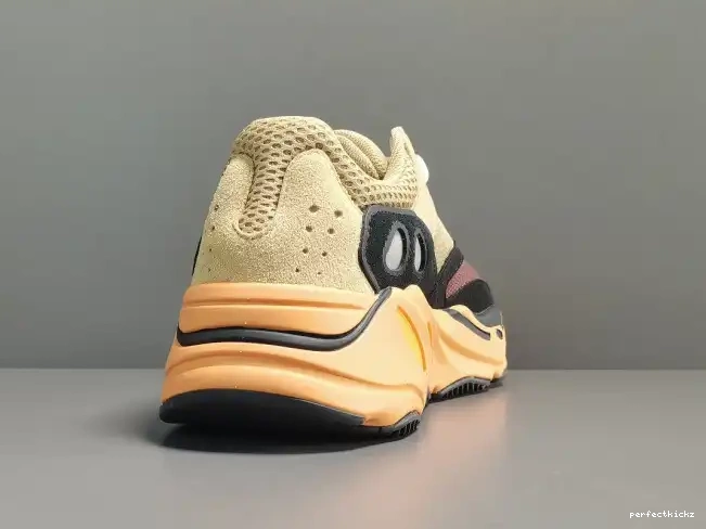Yeezy Boost Amber GW0297 Adidas 700 Enflame 0608